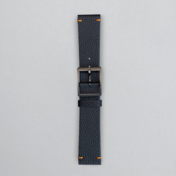 shop_armband_black-pearl